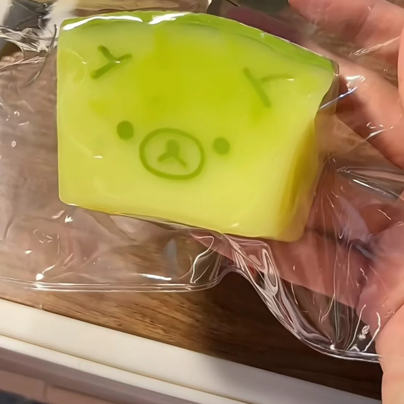 light green melon bear rilakku - Desk Setup Lighting reseña y precio
